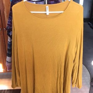 Long sleeve top